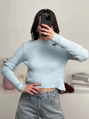 Maglia in filo schiena scoperta