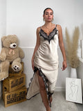 Vestito in pizzo lungo