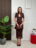 Abito midi e cut-out
