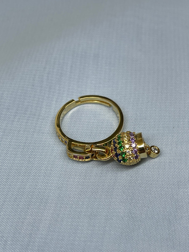 Anello con ciondolo campanella